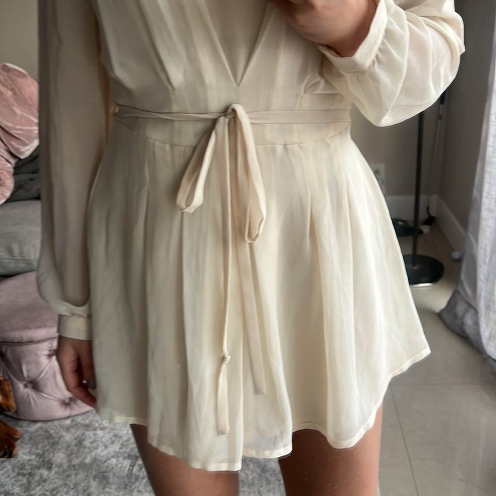 Elegant Romper XS - Picture 4 of 6